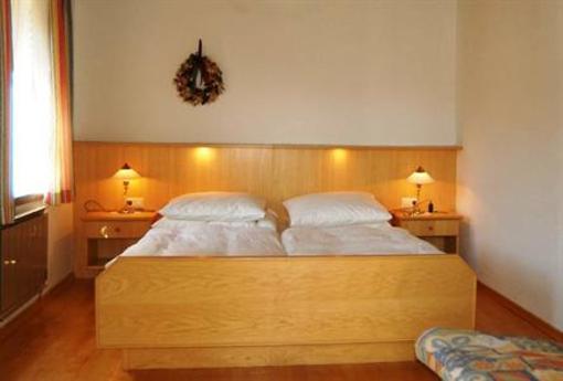 фото отеля Haus Schuler Pension