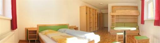 фото отеля Jugendgastehaus Steiner