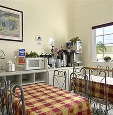 фото отеля Super 8 Motel Mulberry