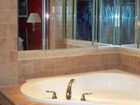 фото отеля Bridgeview Inn