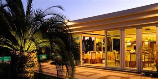 фото отеля Hotel Ares Latina