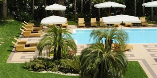 фото отеля Hotel Ares Latina