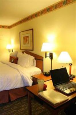 фото отеля Hampton Inn and Suites Seattle North Lynnwood