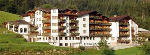 фото отеля Hotel Bergkristall Wildschoenau