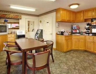 фото отеля Ramada Limited Ridgeway