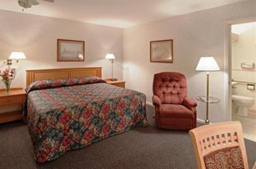 фото отеля Americas Best Value Inn Belleville (Kansas)