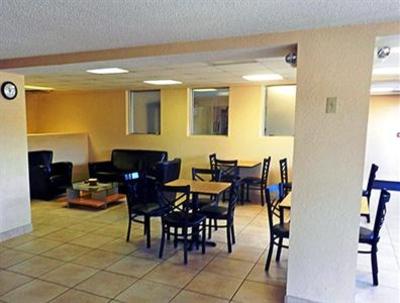 фото отеля Motel 6 Atlanta - Northeast 4687