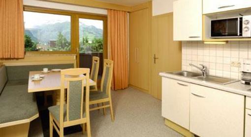 фото отеля Appartement Kristall Zell am See