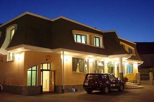 фото отеля Pension Atlantic Targu Mures