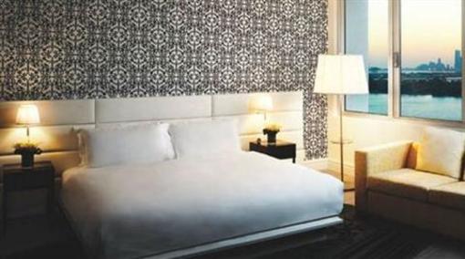 фото отеля Mondrian South Beach Hotel Residences