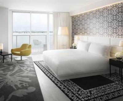 фото отеля Mondrian South Beach Hotel Residences