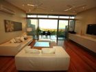 фото отеля Beach House 4 Vue Byron Bay