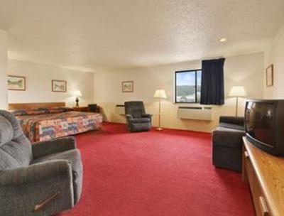 фото отеля Super 8 Bath - Hammondsport
