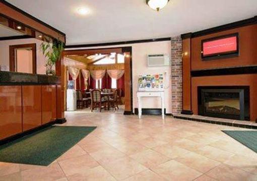 фото отеля Rodeway Inn & Suites Brunswick (Maine)