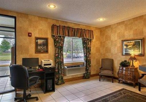 фото отеля Comfort Inn Rhinelander