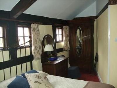 фото отеля The Stableyard Guest Accommodation Bangor On Dee Wrexham
