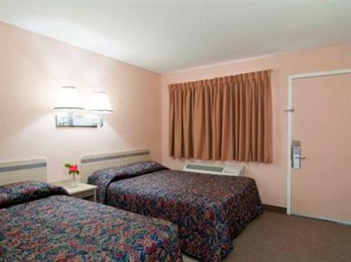 фото отеля Americas Best Value Inn Groves