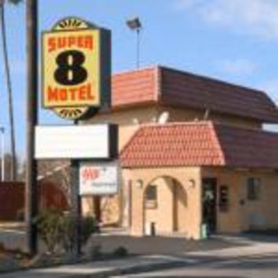 фото отеля Super 8 Fresno