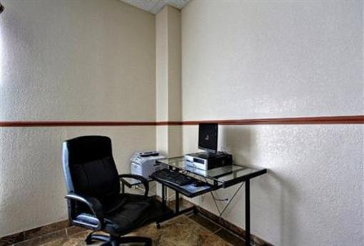 фото отеля BEST WESTERN Inn Mount Pleasant