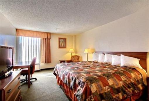 фото отеля BEST WESTERN Inn Mount Pleasant