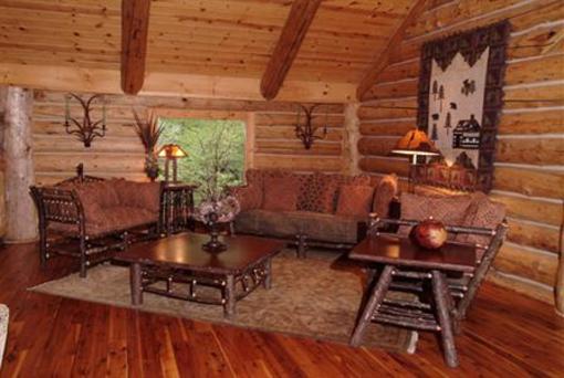 фото отеля Dancing Bear Lodge