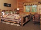 фото отеля Dancing Bear Lodge