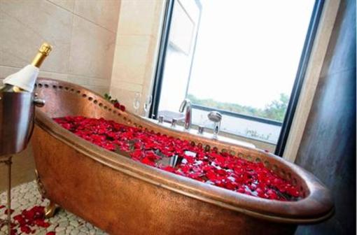 фото отеля L Hotel Eden Panaji
