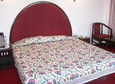фото отеля Whistling Pines Resort