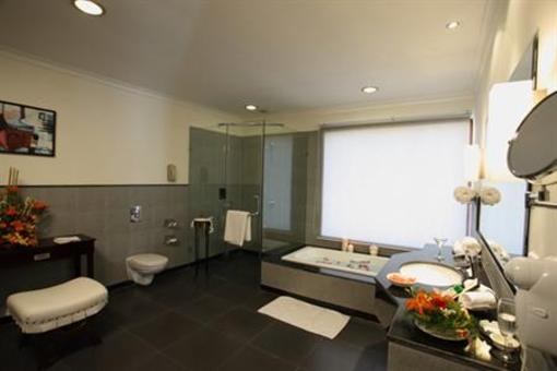 фото отеля Moksha Himalayan Spa Resort