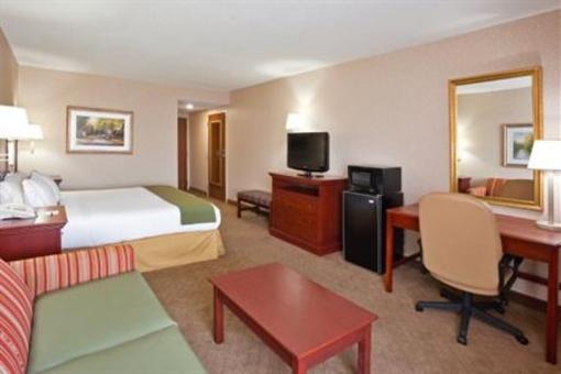 фото отеля Holiday Inn Express Wilmington