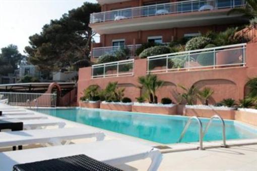 фото отеля Les Residences Du Soleil Hotel La Calanque Cavalaire-sur-Mer