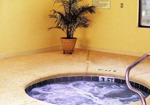 фото отеля Comfort Suites Rome (Georgia)