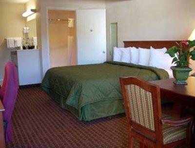 фото отеля Ramada Limited - San Diego