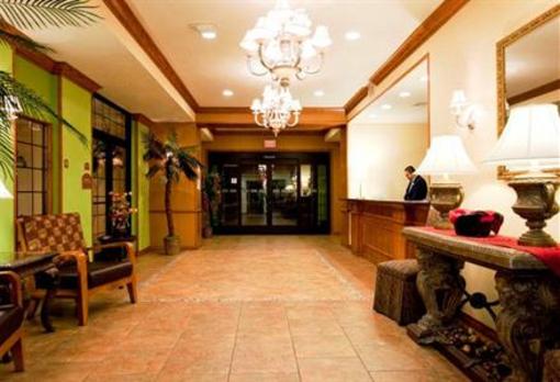 фото отеля Holiday Inn Express Hotel & Suites Hesperia