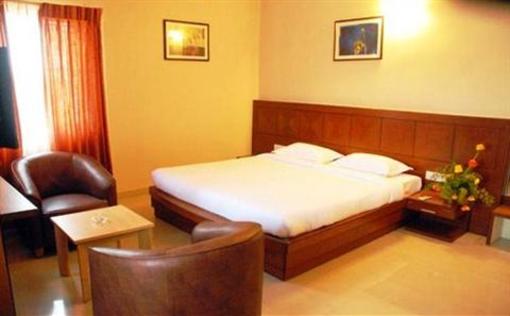 фото отеля Hotel Peridot Inn