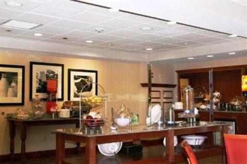 фото отеля Hampton Inn Greenville (Mississippi)