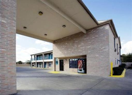 фото отеля Americas Best Value Inn - San Antonio Lackland AFB