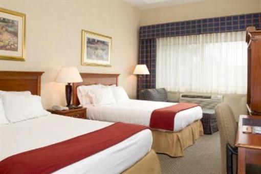 фото отеля Holiday Inn Express Hauppauge