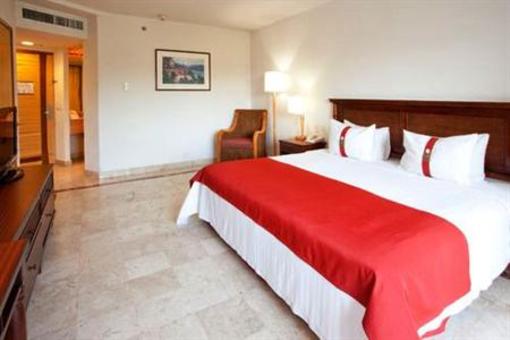фото отеля Holiday Inn Aquamarina Ixtapa Zihuatanejo