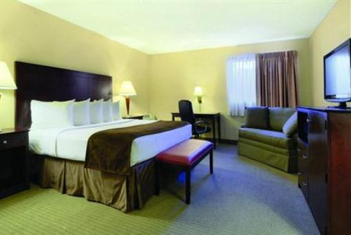 фото отеля BEST WESTERN McCarran Inn