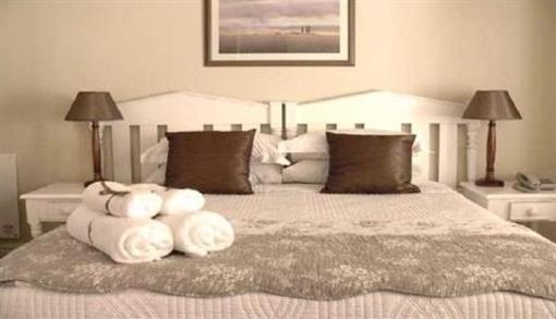 фото отеля Albatross Guest House Cape Town