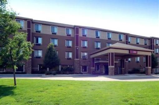 фото отеля Crowne Plaza Grand Rapids Airport