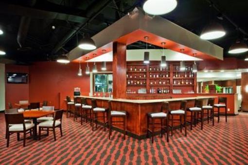 фото отеля Crowne Plaza Grand Rapids Airport