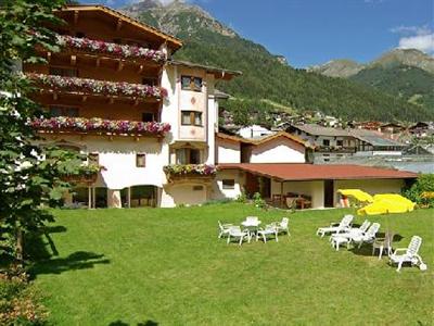 фото отеля Alpenhotel Tirolerhof Fulpmes