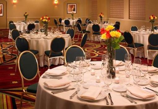 фото отеля Chicago Marriott Suites Deerfield