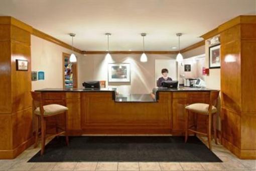 фото отеля Staybridge Suites Detroit-Utica