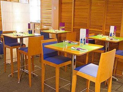 фото отеля Novotel Aix en Provence Beaumanoir Les 3 Sautets