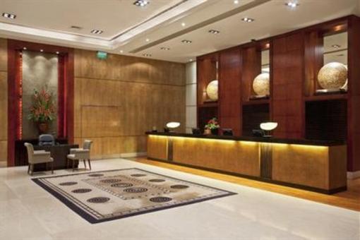 фото отеля Crowne Plaza Manila Galleria
