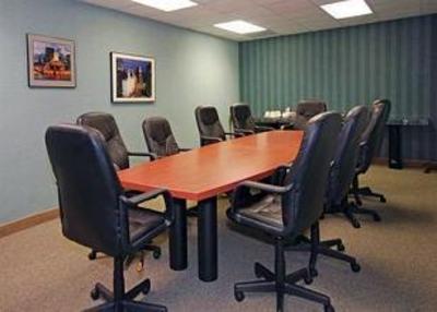 фото отеля Comfort Suites Oakbrook Terrace