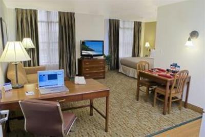 фото отеля Homewood Suites by Hilton Newark-Fremont